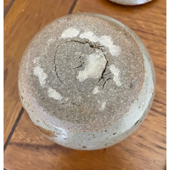 Handmade Pottery Jar Lid Earthenware Stoneware Beige Brown Speckle Plant Motif - Picture 11 of 11